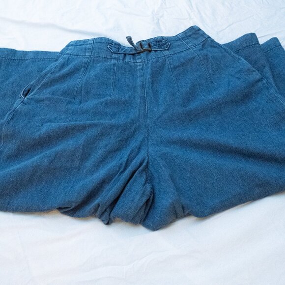 Extra-wide leg, high-waisted, vintage, cropped, denim trousers - Picture 6 of 8